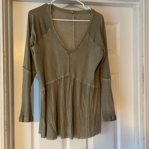 Soft light green long sleeve shirt